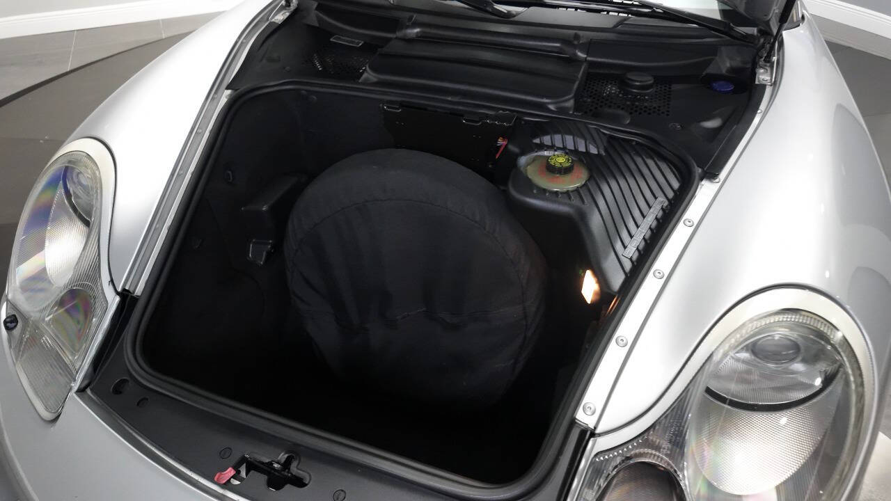 2001 Porsche Boxster 49