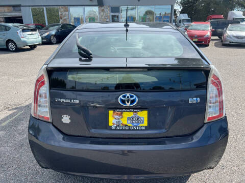 2012 Toyota Prius Three