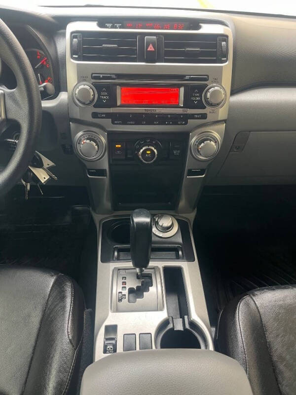 2013 Toyota 4Runner SR5