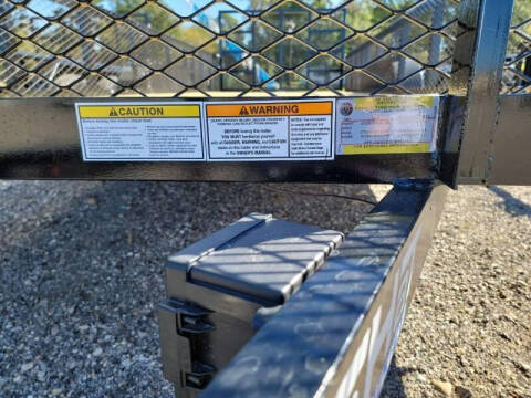 2023 Top Hat Trailers 83x20 RAX (RENTAL)