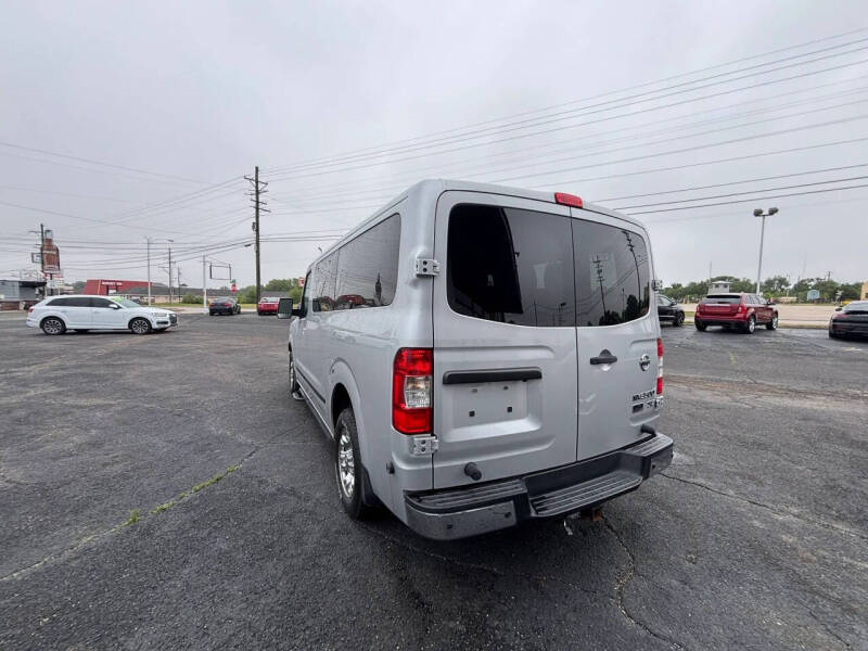 2013 Nissan NV