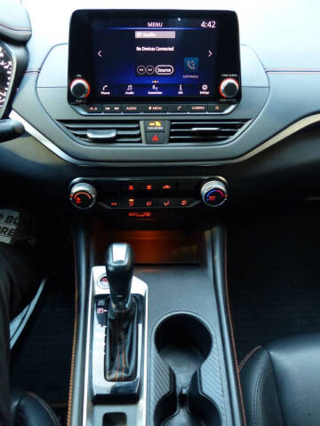 2020 Nissan Altima 2.5 SR