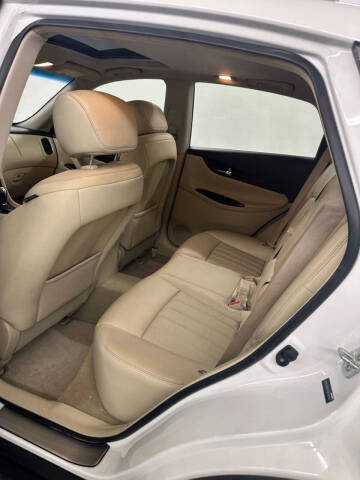 2017 Infiniti QX50