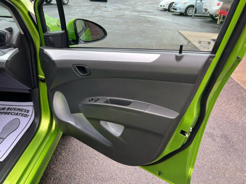 2015 Chevrolet Spark EV 2LT