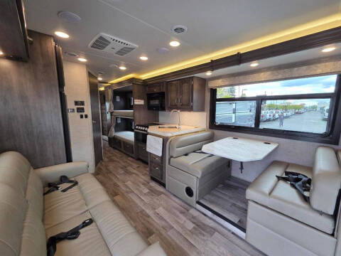 2023 Ford E-Series