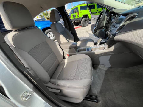 2018 Chevrolet Cruze LS Auto