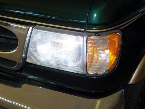 2000 Ford E-Series E-150