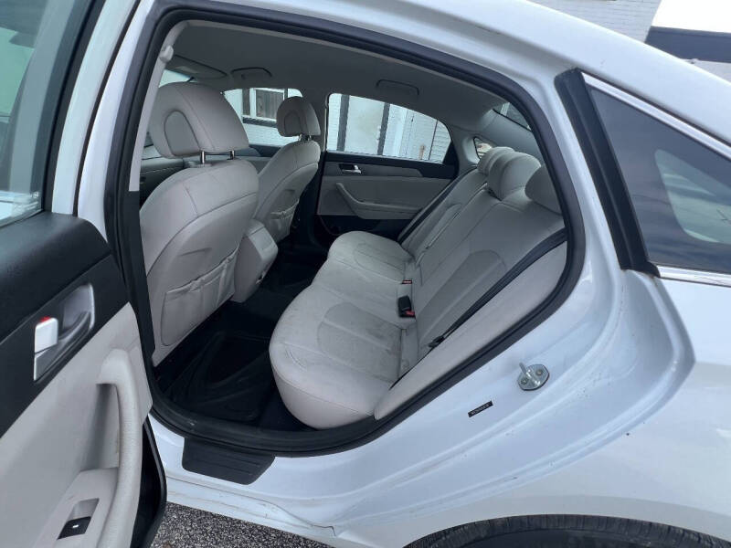 2016 Hyundai Sonata SE