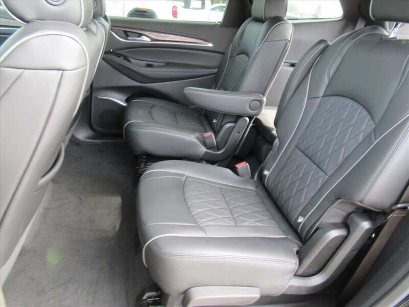 2024 Buick Enclave Avenir