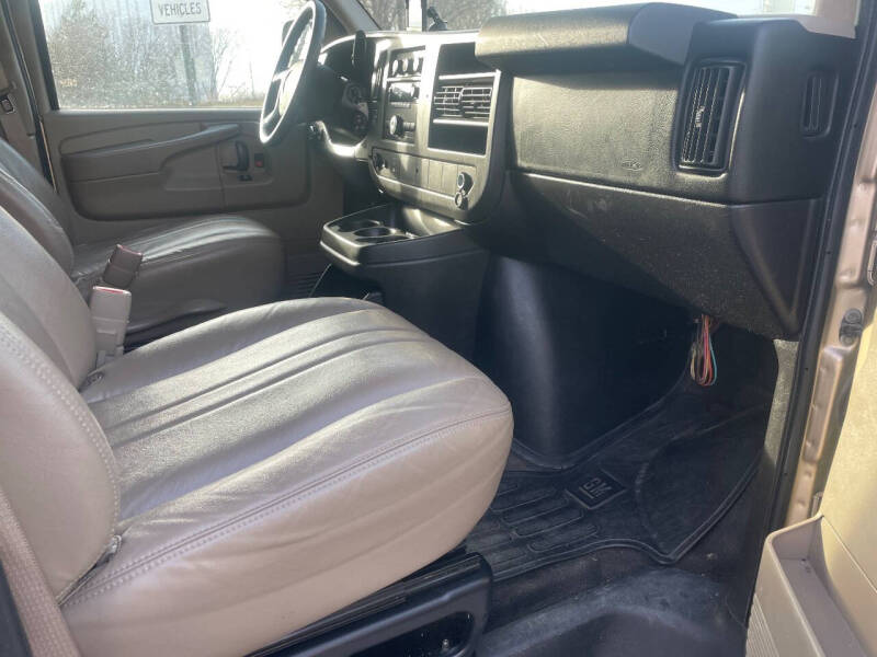 2010 Chevrolet Express LS 3500