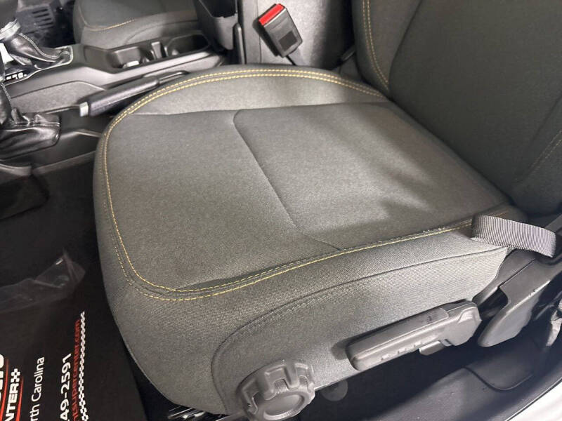 2025 Jeep Gladiator NightHawk