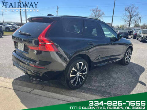 2023 Volvo XC60 B5 Plus Dark Theme