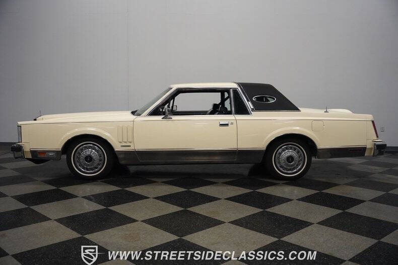 1982 Lincoln Mark VI