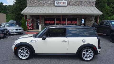 2009 MINI Cooper Clubman for sale at Driven Pre-Owned in Lenoir NC