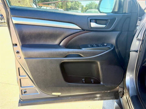 2017 Toyota Highlander XLE