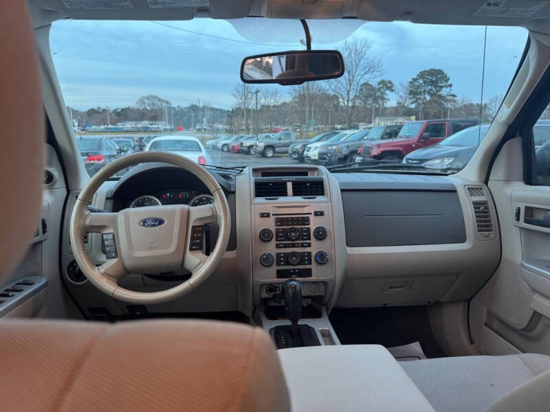 2011 Ford Escape XLT