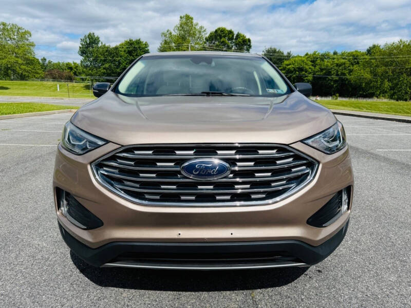 2020 Ford Edge SE