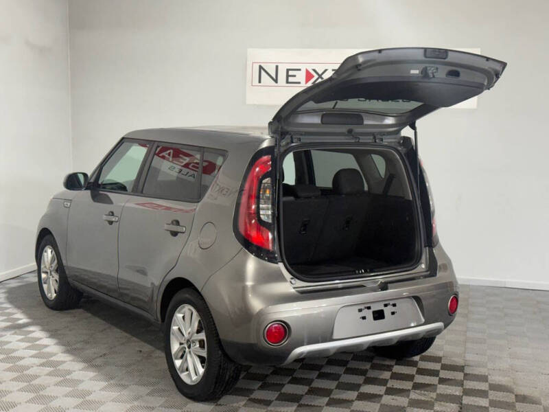 2017 Kia Soul +