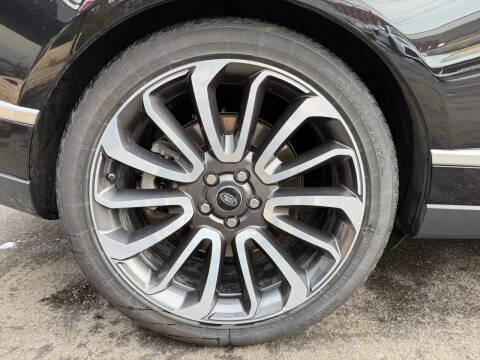 2020 Land Rover Range Rover P525 HSE