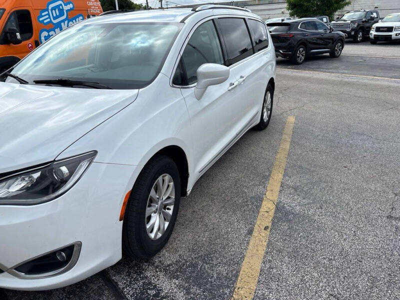 2019 Chrysler Pacifica Touring L