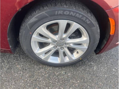 2015 Chrysler 200 Limited