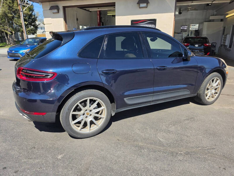 2017 Porsche Macan S