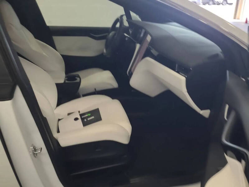 2018 Tesla Model X 75D