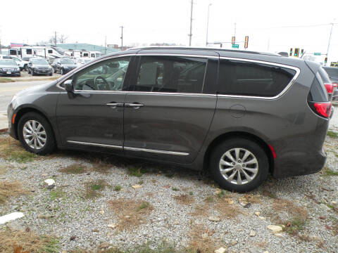 2018 Chrysler Pacifica Touring L
