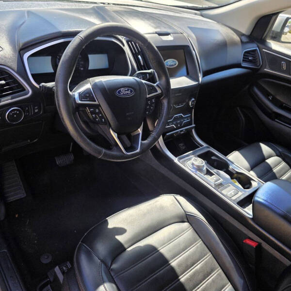 2019 Ford Edge SEL