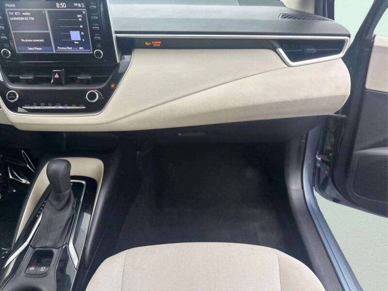 2020 Toyota Corolla LE