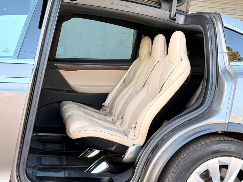 2016 Tesla Model X