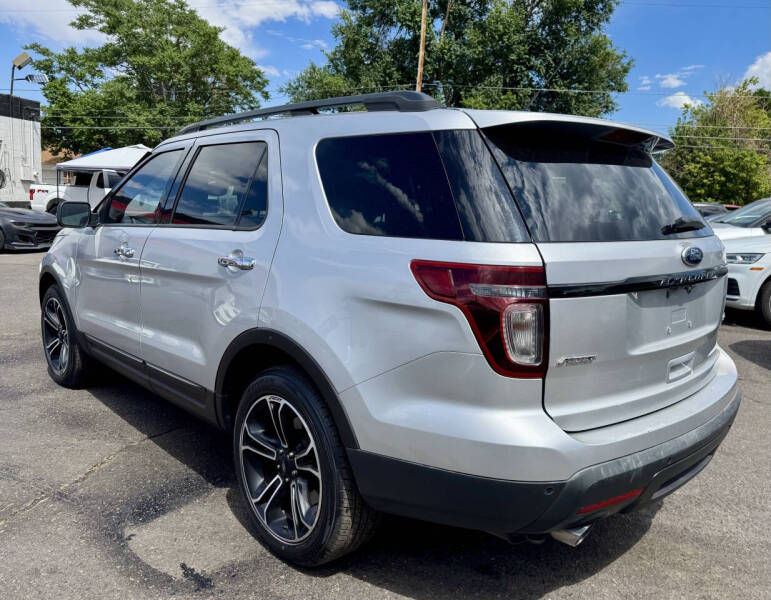 2014 Ford Explorer Sport