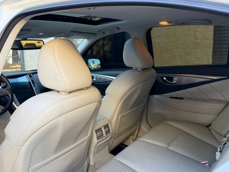 2016 Infiniti Q50 Red Sport 400