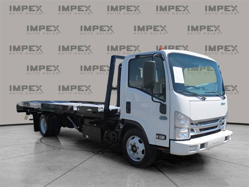 2020 Isuzu NRR