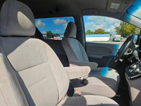 2016 Toyota Sienna