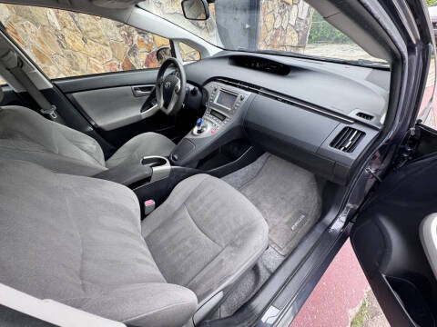 2015 Toyota Prius Two