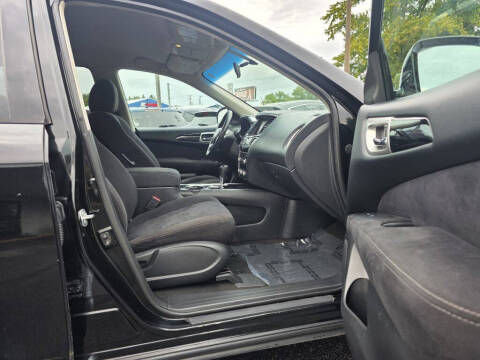 2013 Nissan Pathfinder S