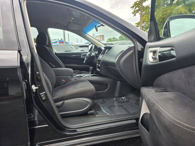 2013 Nissan Pathfinder S