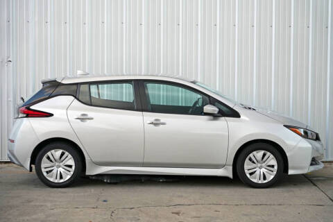 2025 Nissan LEAF S
