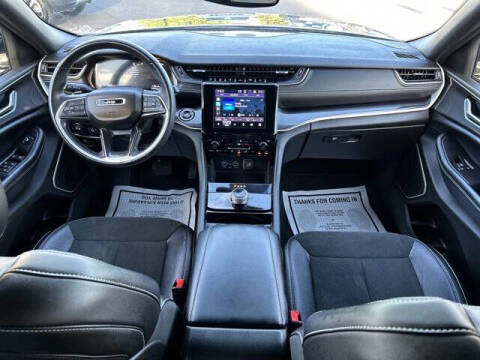 2021 Jeep Grand Cherokee L Altitude