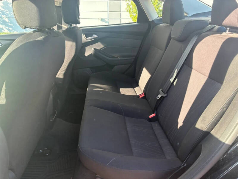 2017 Ford Focus SE