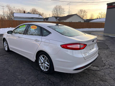 2013 Ford Fusion for sale at Grand Blanc Auto Group in Flint MI