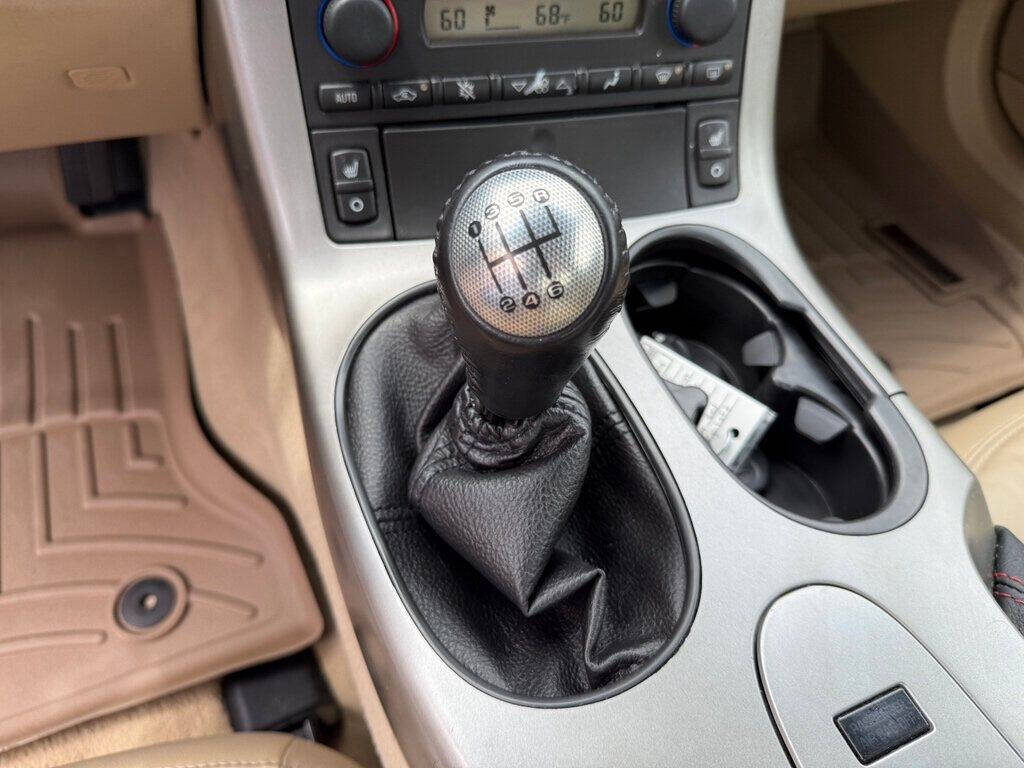 2005 Chevrolet Corvette 33