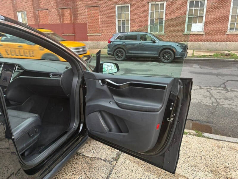 2018 Tesla Model X 75D