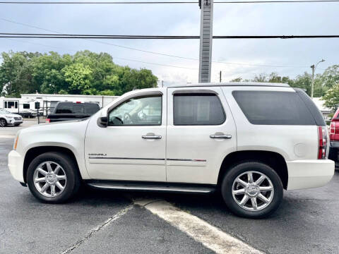 2011 GMC Yukon Denali