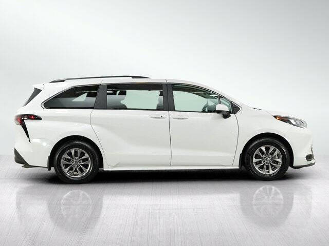 2024 Toyota Sienna