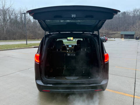 2018 Chrysler Pacifica Touring Plus