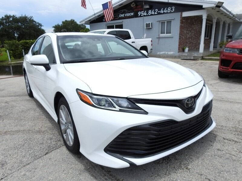 2020 TOYOTA Camry Sedan - $18,900
