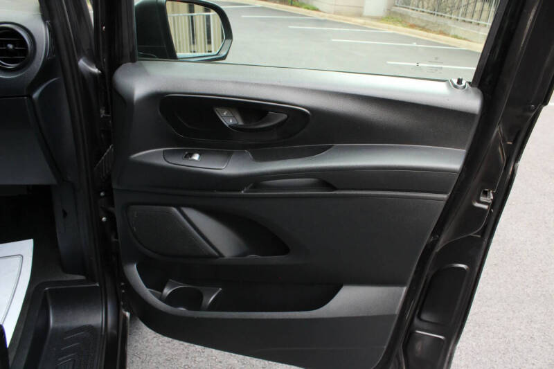 2017 Mercedes-Benz Metris