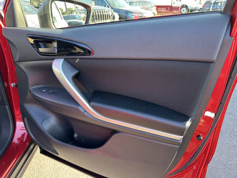 2020 Mitsubishi Eclipse Cross ES